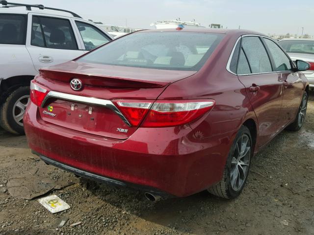 4T1BF1FKXHU685226 - 2017 TOYOTA CAMRY LE BURGUNDY photo 4