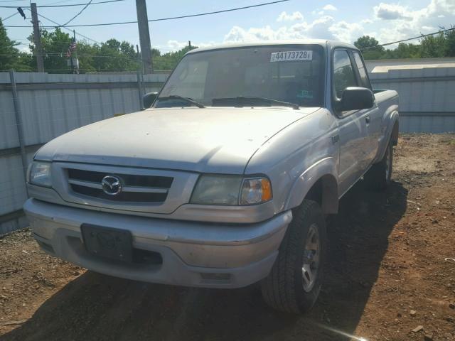 4F4YR16U12TM23249 - 2002 MAZDA B3000 CAB SILVER photo 2