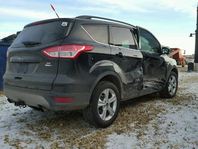 1FMCU9G9XEUD54551 - 2014 FORD ESCAPE SE 黑色 照片 4