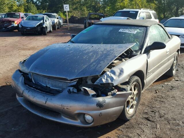 3C3EL55H5WT272634 - 1998 CHRYSLER SEBRING JX GRAY photo 2