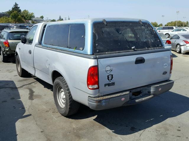 1FTZF1726WNA22907 - 1998 FORD F150 GRAY photo 3