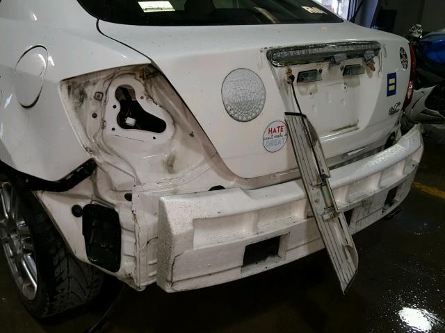 JTKDE167470162844 - 2007 TOYOTA SCION TC WHITE photo 9