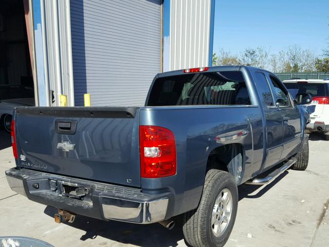 1GCEC19J08Z157789 - 2008 CHEVROLET SILVERADO BLUE photo 4