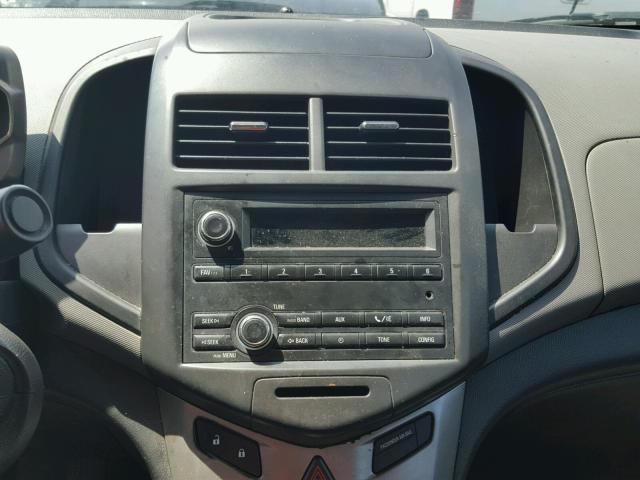 1G1JB5SH2C4102422 - 2012 CHEVROLET SONIC LS SILVER photo 9