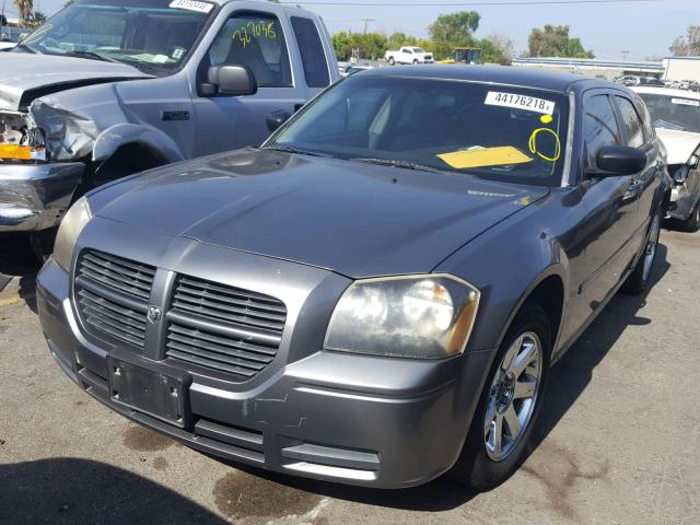 2D4FV48T25H514231 - 2005 DODGE MAGNUM SE CHARCOAL photo 2