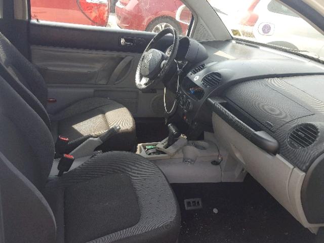 3VWCC21C4XM430286 - 1999 VOLKSWAGEN NEW BEETLE თეთრი ფოტო 5