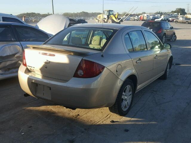 1G1AL55F167814897 - 2006 CHEVROLET COBALT LT GOLD photo 4