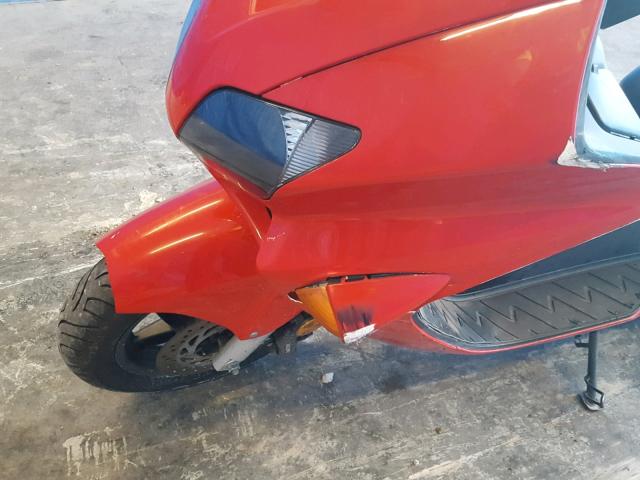 JH2MF06174K200679 - 2004 HONDA NSS250 RED photo 9