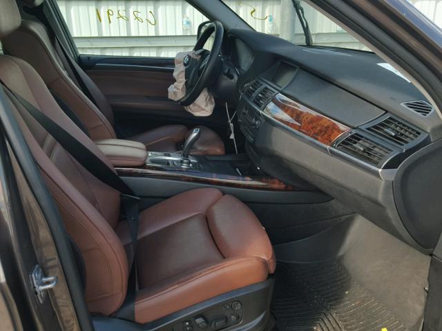 5UXZV4C50D0B03319 - 2013 BMW X5 XDRIVE3 გრაფიტი ფოტო 5