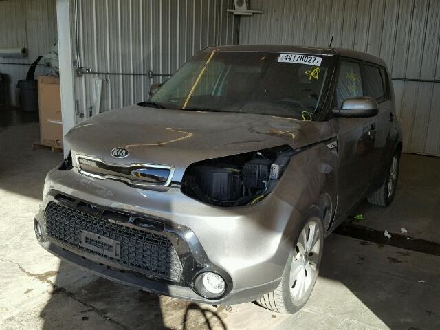 KNDJP3A59G7327512 - 2016 KIA SOUL + GRAY photo 2