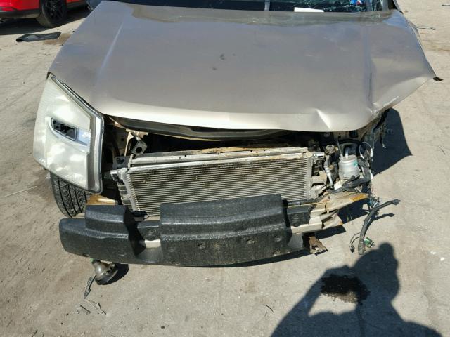 2CNDL73F556161052 - 2005 CHEVROLET EQUINOX GOLD photo 7