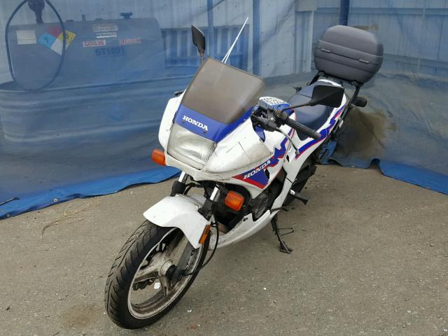 JH2MC1513LM200343 - 1990 HONDA VTR250 WHITE photo 2