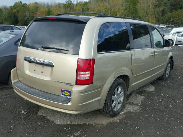 2A4RR2D19AR374989 - 2010 CHRYSLER TOWN & COU GOLD photo 4