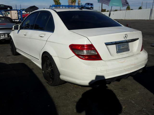 WDDGF5EB6AR120652 - 2010 MERCEDES-BENZ C 300 WHITE photo 3