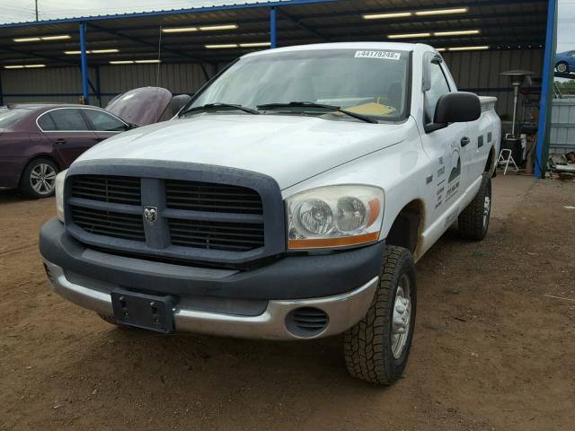 3D7KS26D06G242516 - 2006 DODGE RAM 2500 S WHITE photo 2