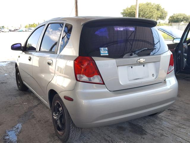 KL1TJ62654B176168 - 2004 CHEVROLET AVEO LS SILVER photo 3