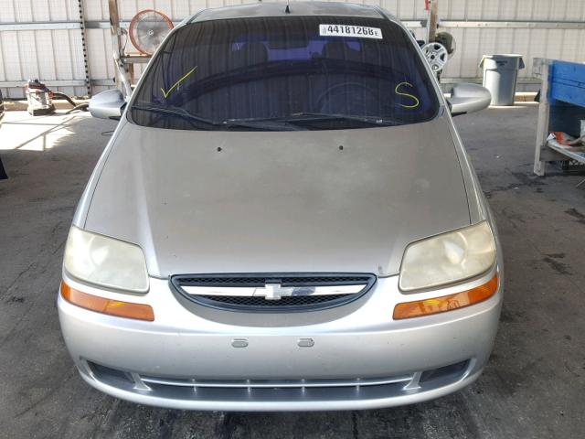 KL1TJ62654B176168 - 2004 CHEVROLET AVEO LS SILVER photo 9