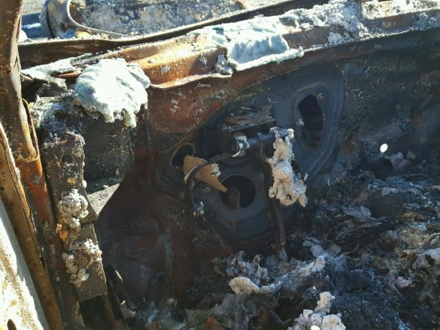 2G4WC532X51328898 - 2005 BUICK LACROSSE C BURN photo 8