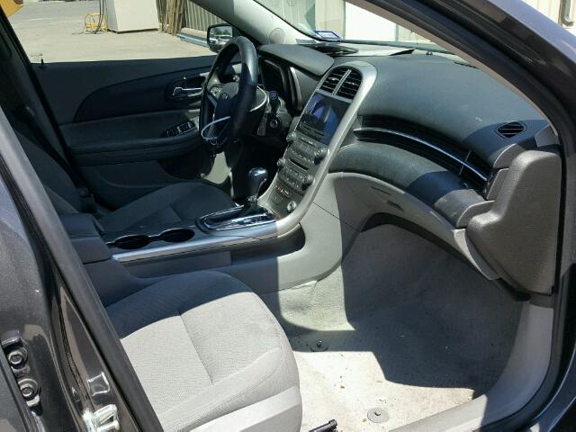 1G11A5SA2DF351914 - 2013 CHEVROLET MALIBU LS 灰色 照片 5