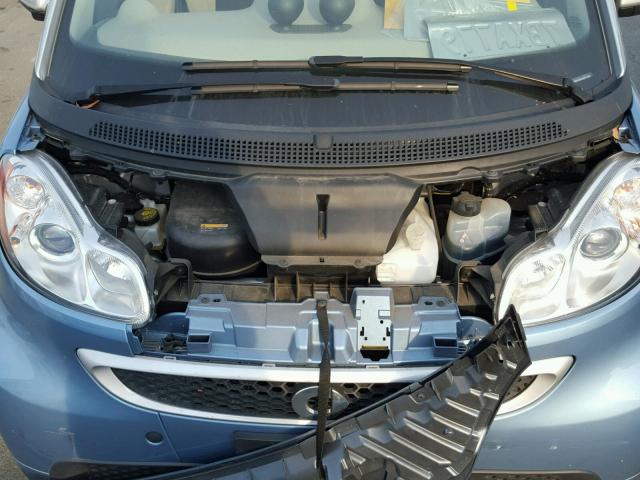 WMEEJ9AA6DK723362 - 2013 SMART FORTWO ELE 蓝色 照片 7