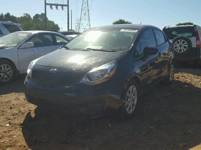 KNADM4A32F6479370 - 2015 KIA RIO LX BLACK photo 2