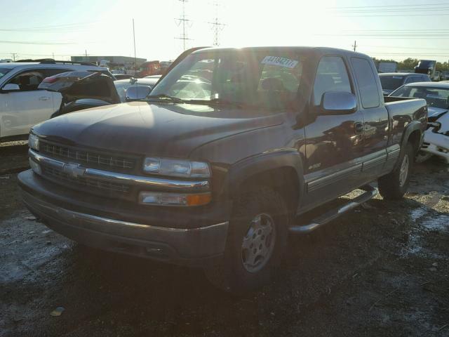 2GCEK19T4X1258331 - 1999 CHEVROLET SILVERADO MAROON photo 2