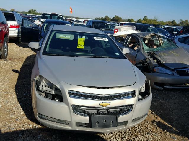 1G1ZC5E02CF261886 - 2012 CHEVROLET MALIBU 1LT GOLD photo 9