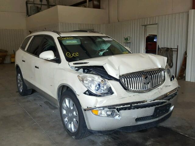 5GAKRCED9BJ380689 - 2011 BUICK ENCLAVE CX CREAM photo 1