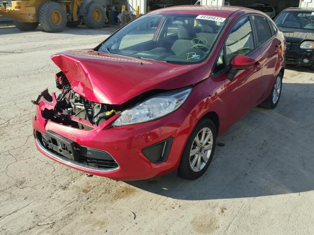 3FADP4BJ9BM204750 - 2011 FORD FIESTA SE RED photo 2