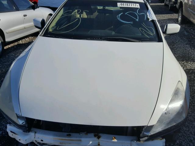 1HGCM72375A009198 - 2005 HONDA ACCORD WHITE photo 7