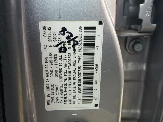 19UUA66296A057585 - 2006 ACURA 3.2TL SILVER photo 10