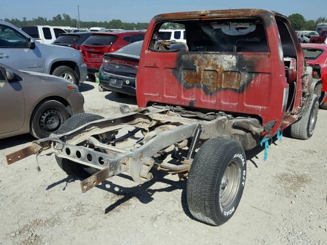 1GCDR14K6HJ124658 - 1987 CHEVROLET R10 RED photo 4