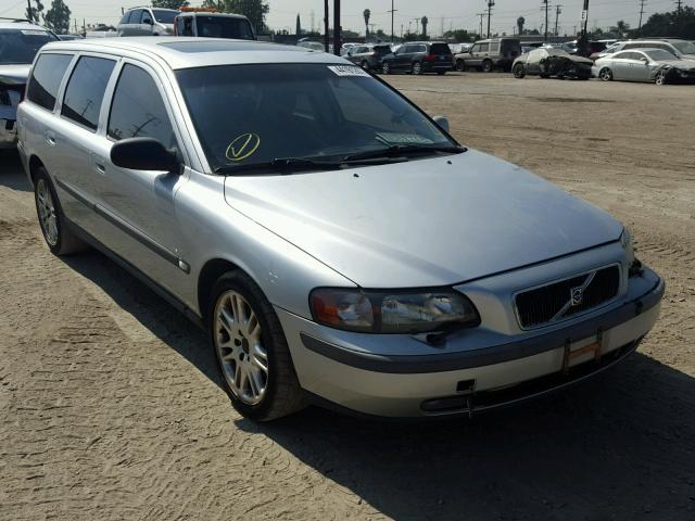 YV1SW53D811018769 - 2001 VOLVO V70 T5 TUR SILVER photo 1