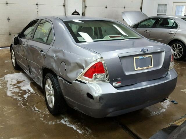 3FAFP07Z56R209372 - 2006 FORD FUSION GRAY photo 3