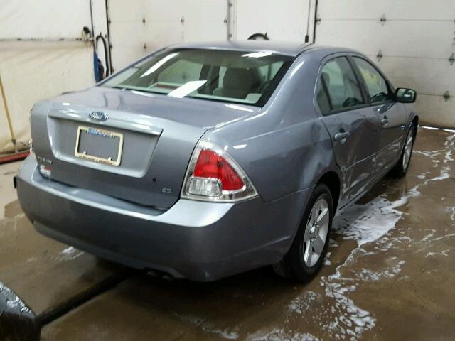 3FAFP07Z56R209372 - 2006 FORD FUSION GRAY photo 4