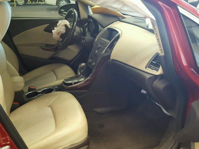 1G4PR5SK8D4245879 - 2013 BUICK VERANO CON BURGUNDY photo 5