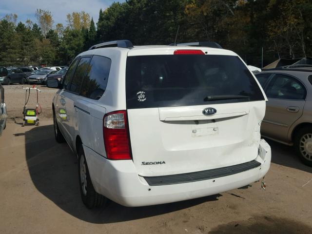 KNDMG4C39A6360926 - 2010 KIA SEDONA LX WHITE photo 3