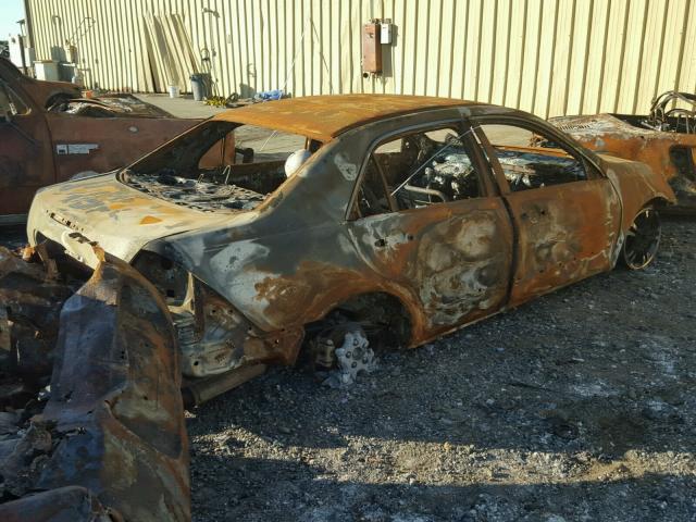 JHMCM56327C005028 - 2007 HONDA ACCORD SE BURN photo 4