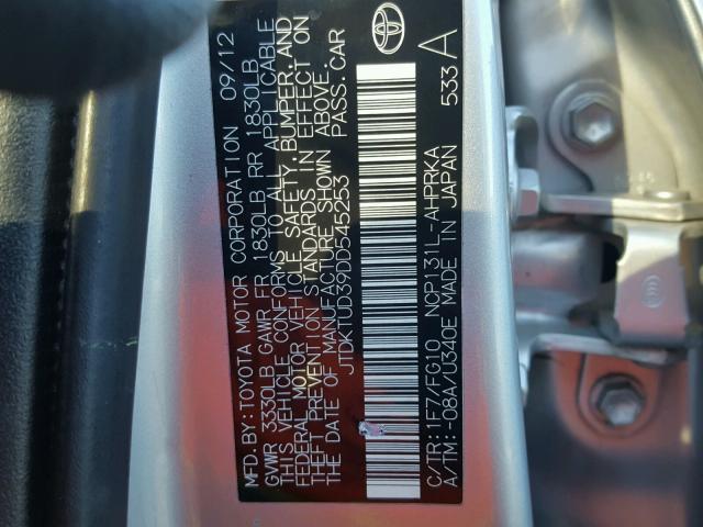 JTDKTUD39DD545253 - 2013 TOYOTA YARIS SILVER photo 10