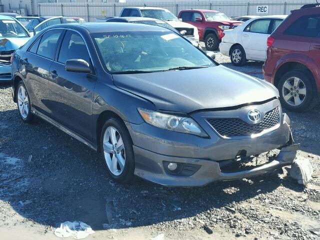 4T1BF3EK9BU738437 - 2011 TOYOTA CAMRY BASE GRAY photo 1