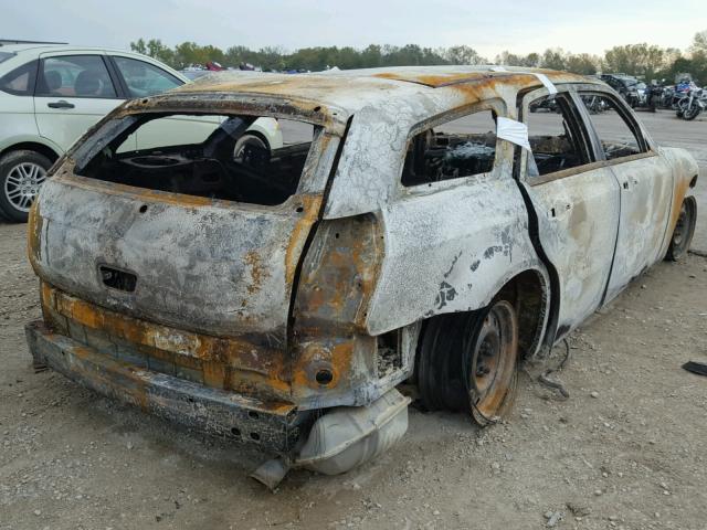 2D4FV47V27H843873 - 2007 DODGE MAGNUM SXT BURN photo 4