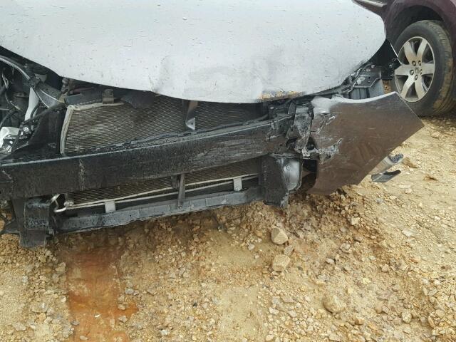 4T1BF1FK6GU156113 - 2016 TOYOTA CAMRY LE GRAY photo 9