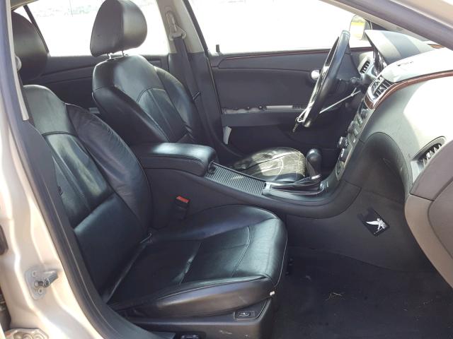 1G1ZE5EB2AF135732 - 2010 CHEVROLET MALIBU LTZ ოქროსფერი ფოტო 5