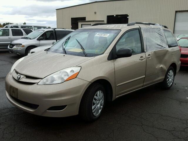 5TDZK23C69S230204 - 2009 TOYOTA SIENNA CE GOLD photo 2