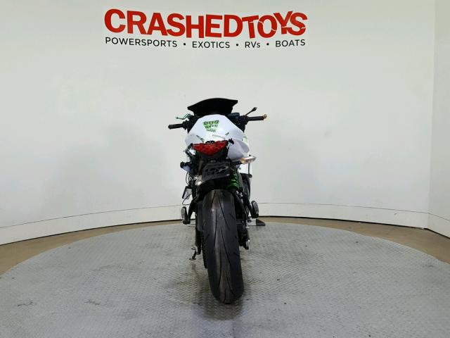 JKAEXEE11FDA17940 - 2015 KAWASAKI EX650 E WHITE photo 7