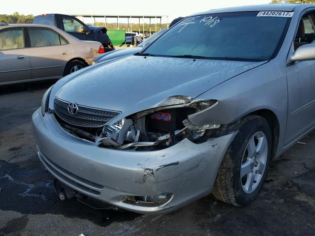 4T1BA32K04U505214 - 2004 TOYOTA CAMRY SILVER photo 9