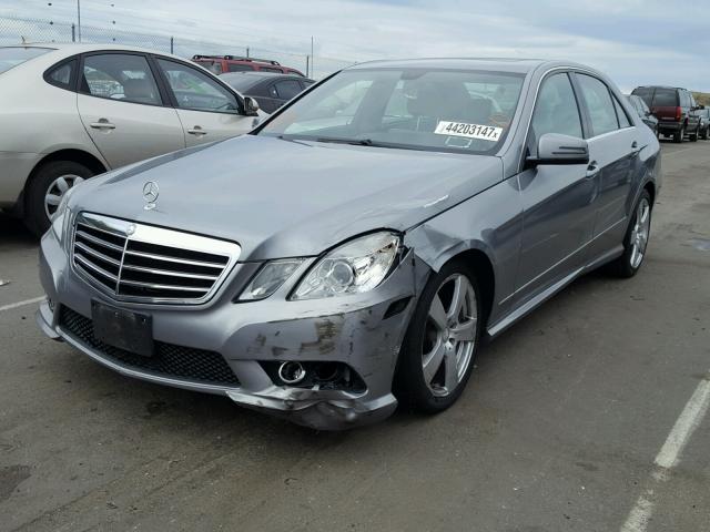 WDDHF8HB0AA104432 - 2010 MERCEDES-BENZ E 350 4MAT GRAY photo 2