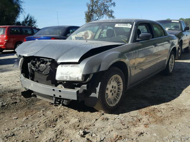 2C3KA43R96H362859 - 2006 CHRYSLER 300 GRAY photo 2