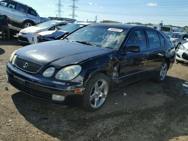 JT8BL69S520010273 - 2002 LEXUS GS BLACK photo 2