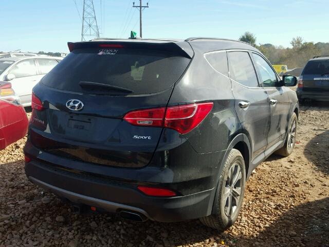 5XYZU3LB3GG335462 - 2016 HYUNDAI SANTA FE S BLACK photo 4